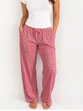 Vineyard Vines Valentine’s Day Whales & Hearts Unisex Pajama Pants
